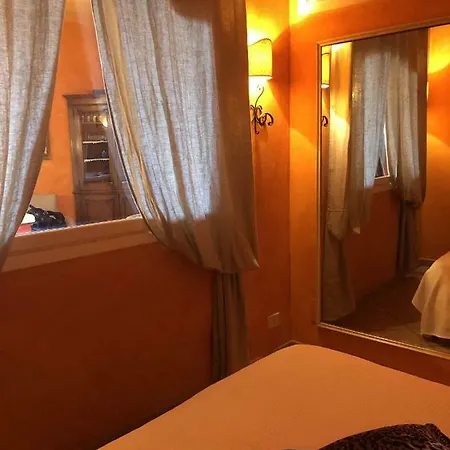 Red House Apartman